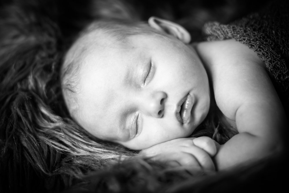 Sleepy baby photo, newborn photographer Wigton